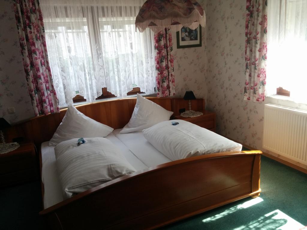 Hotel Seemoewe Зіммерат Номер фото