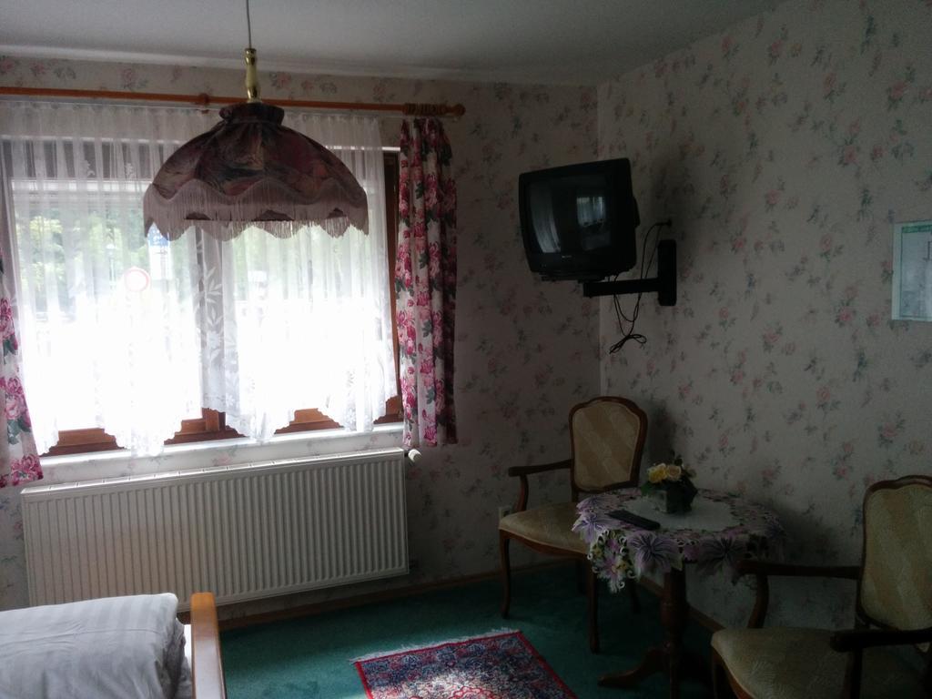 Hotel Seemoewe Зіммерат Номер фото